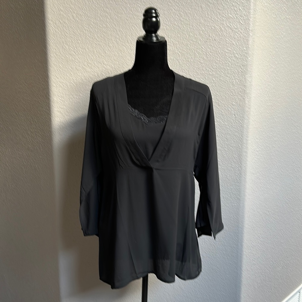 Chicos Black Top With Cami Size 4-6